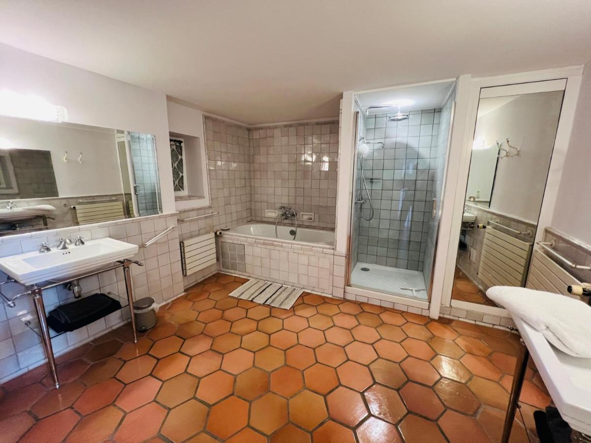 Penthouse Studio Privee Couple Ou Famille- La Maison Searle A Туртур Екстер'єр фото